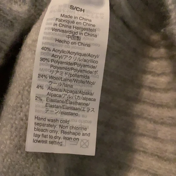 Madewell alpaca/wool blended with other material. Gorgeous stretchy sweater! - Picture 11 of 11